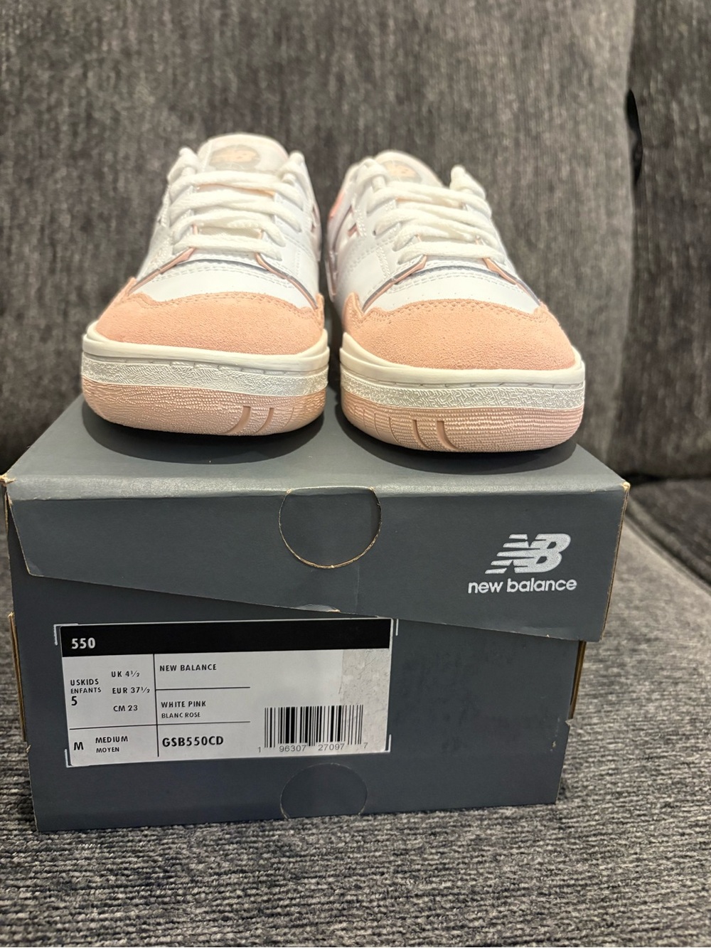 New Balance 550 White and Blush Pink Low-Top Sneakers size 5 youth